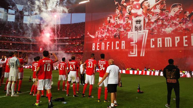 Portekiz'de şampiyon Benfica