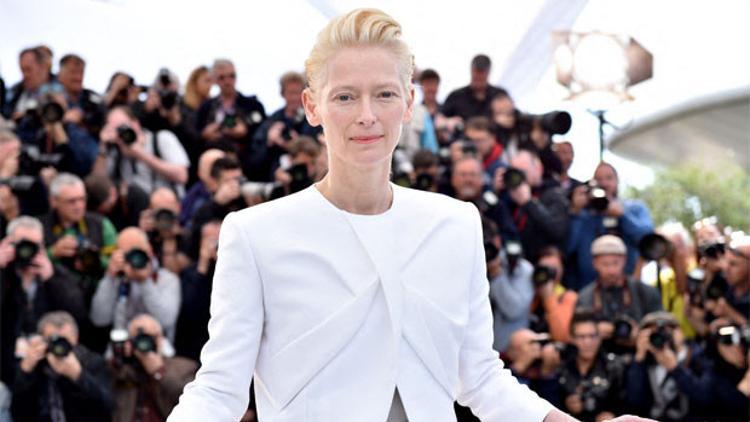 Cannes yarışması sönük başladı