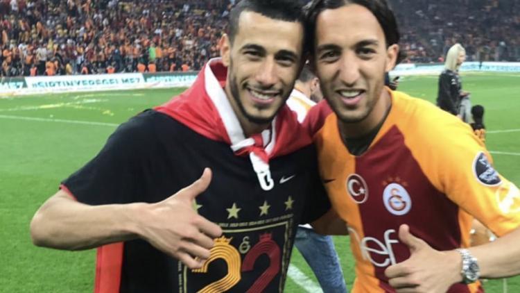 Şampiyonluk kutlamasındaki esrarengiz isim! Yeni transfer iddiası...