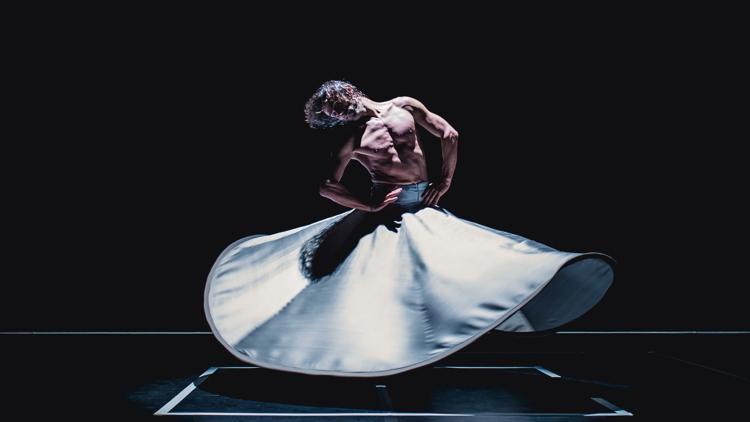 ‘Olağanüstü Dansçı’ Azazi Türkiye’ye geliyor
