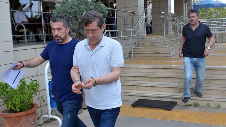 Eski emniyet müdürü FETÖ'den gözaltına alındı
