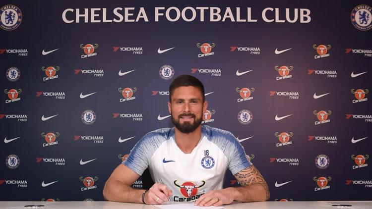 Giroud'nun sözleşmesi 1 yıl uzatıldı