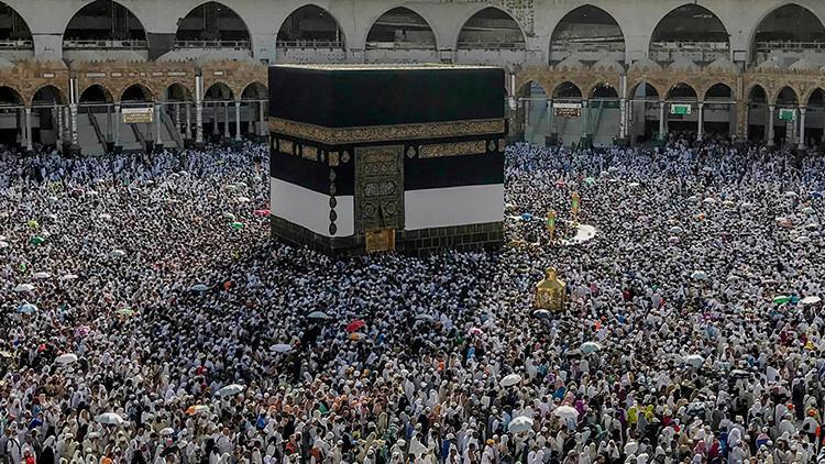 Mescid-i Haram'ın 74 kapısı daha açıldı