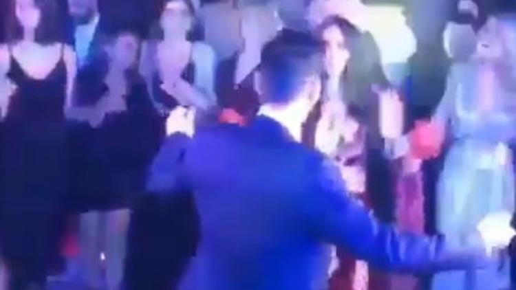 Mesut Özil Amine Gülşe çiftinin kına gecesi sosyal medyayı salladı!