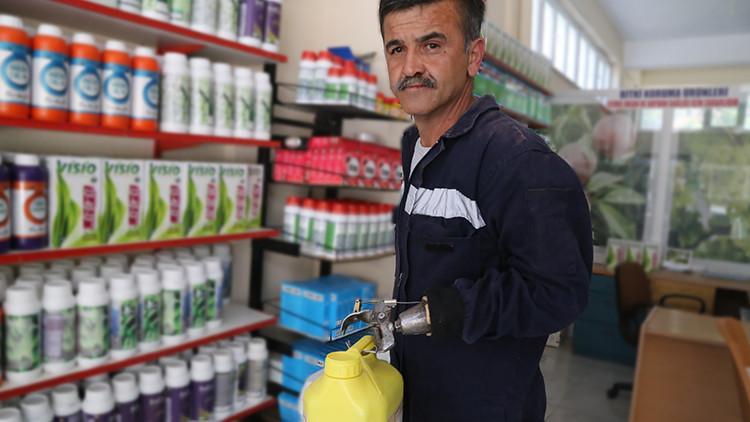 Demirden elini görenler ilk önce şaşırıyor