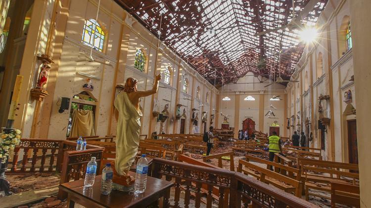 Sri Lanka'da terörle ilgili meclis soruşturmasında istihbarat zaafiyeti tartışması
