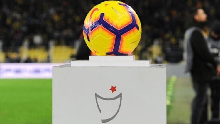 Yayıncı kuruluştan flaş Süper Lig açıklaması!