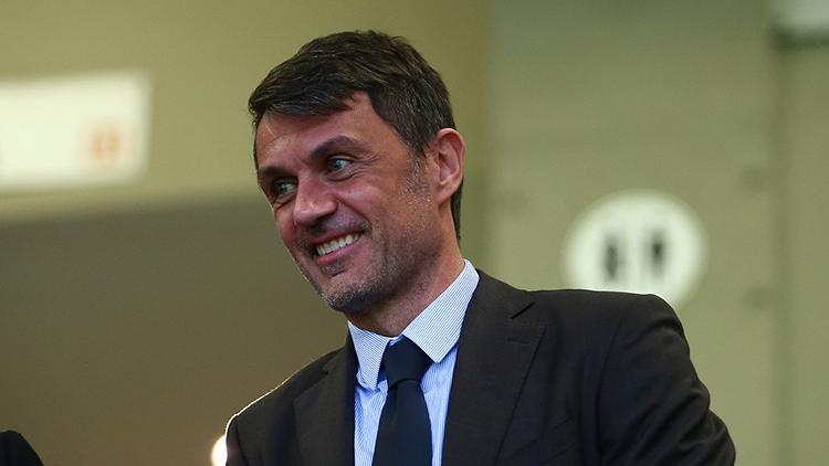 AC Milan Paolo Maldini'yi açıkladı
