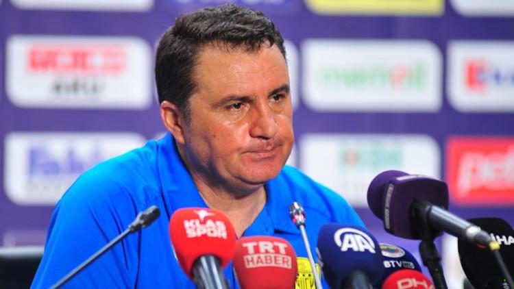 Süper Lig'de bir ayrılık daha! Tecrübeli hoca veda etti