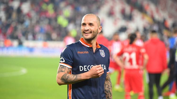 Medipol Başakşehir, Serdar Taşçı ve Kudriashov'la sözleşme uzatmadı