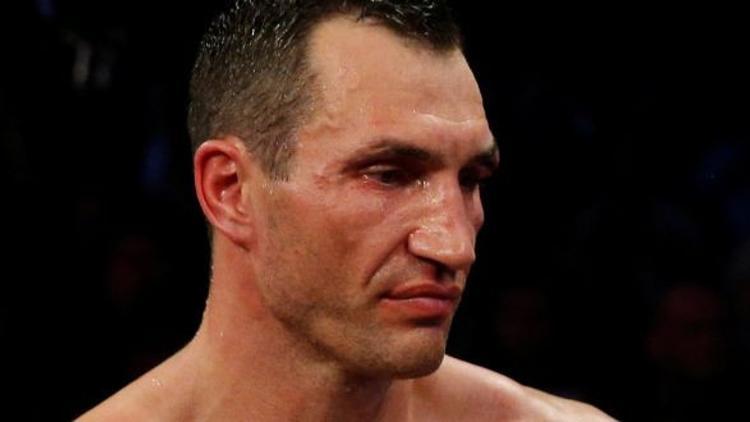 Wladimir Klitschko, yanan yatın içinden kurtarıldı!