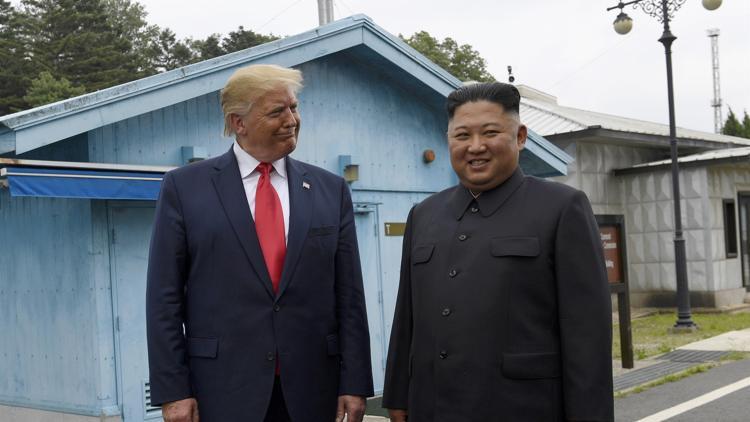 Tarihi görüşme sonrası Trump'tan ilk açıklama