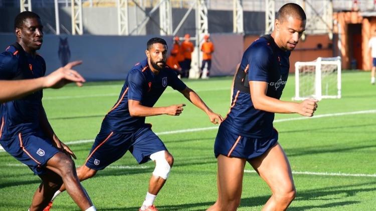 Başakşehir 8 eksikle çalıştı