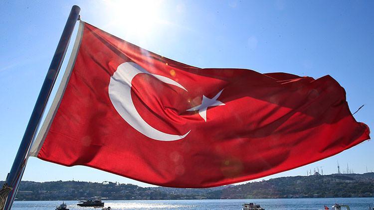 Peru'dan Venezuela krizini görüşmek için Türkiye dahil 100 ülkeye davet