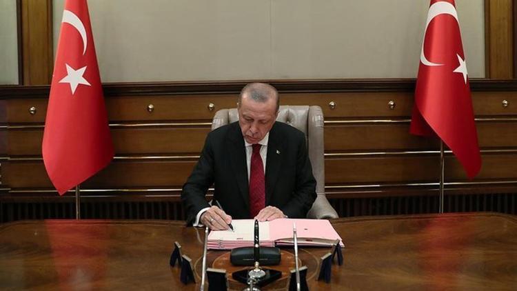 Cumhurbaşkanı Erdoğan imzaladı! Atama kararları Resmi Gazete'de yayımlandı