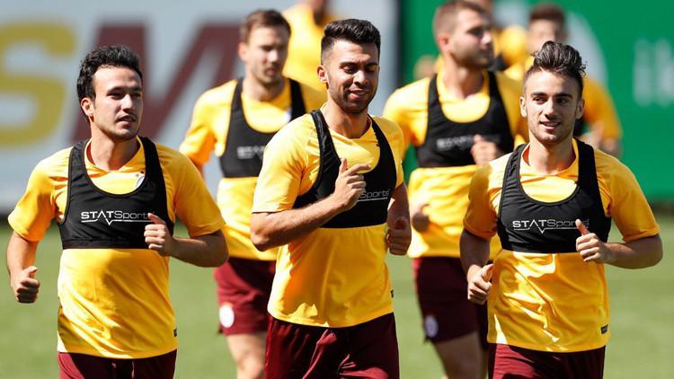 Galatasaray'da doğum günü kutlaması