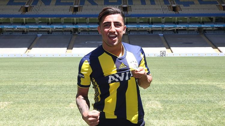 Fenerbahçeli futbolcu Allahyar: "Bu camiayı mutlu edeceğime inanıyorum"