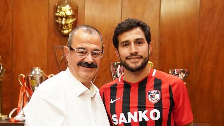 Gazişehir Gaziantep'te Jefferson'un sözleşmesi uzatıldı! | Transfer haberleri...