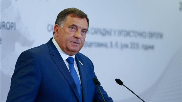 Bosnalı lider Milorad Dodik'ten FETÖ açıklaması