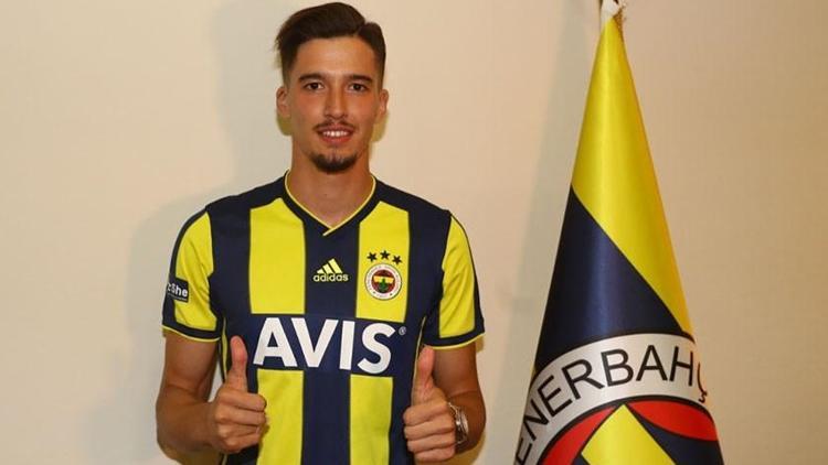 Altay Bayındır: "Bir oyuncuyu Fenerbahçe isterse bu reddedilemez"