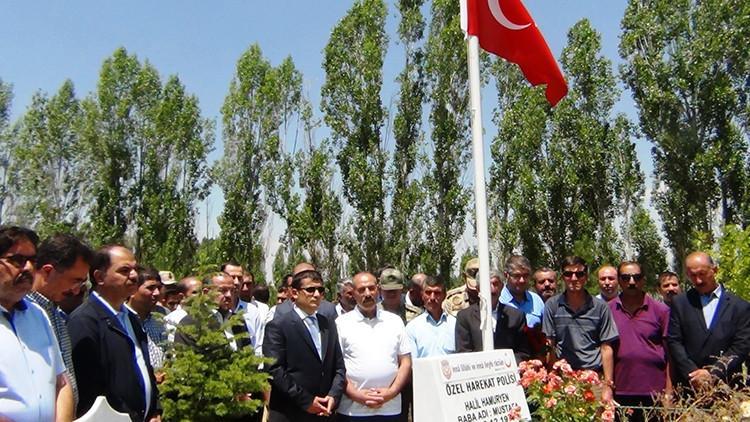 15 Temmuz Şehidi Hamuryen, mezarı başında anıldı