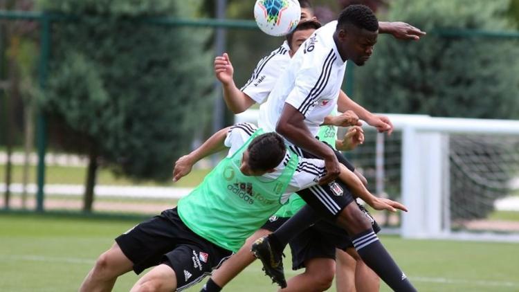 Beşiktaş'ta yeni sezon hazırlıkları sürüyor