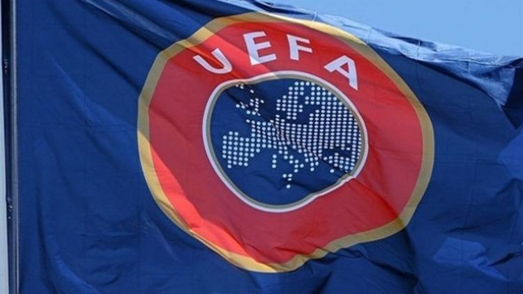UEFA'dan Sırbistan'a seyircisiz oynama cezası