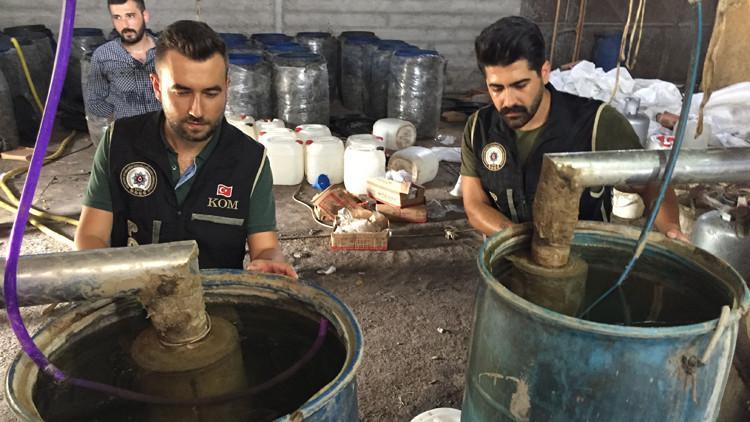 Adana'da 22 bin litre sahte içki ele geçirildi; 54 gözaltı