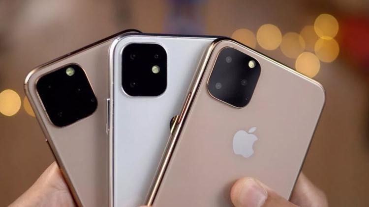 iPhone 11 hangisini kullanacak? Lightning port mu yoksa USB-C mi?