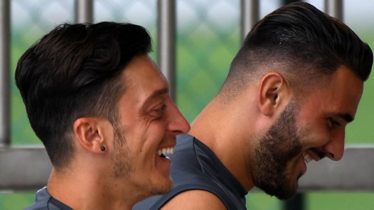 Mesut Özil saldırıdan sonra ilk kez konuştu!