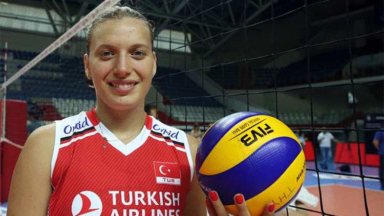Cansu Özbay: Olimpiyatlara gitmek istiyorsak bütün takımları yenmeliyiz