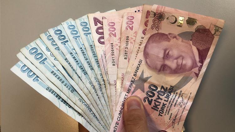 Anayasa Mahkemesi'nden doktorlar için önemli mesai ücreti kararı