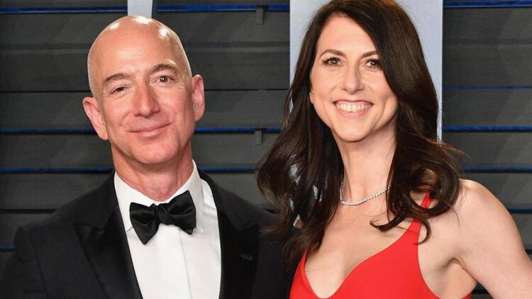 Jeff Bezos, 1.8 milyar dolar değerinde Amazon hissesi sattı