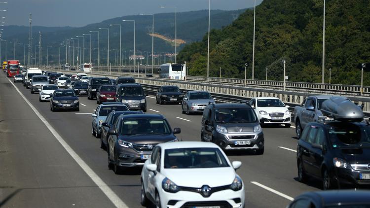 Bolu’da bayram tatili trafiği