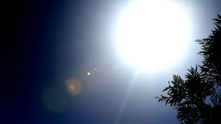 Mersin'de nem yüzde 70'e çıktı, uzmanlar uyardı: 'Gerekmedikçe sokağa çıkmayın'