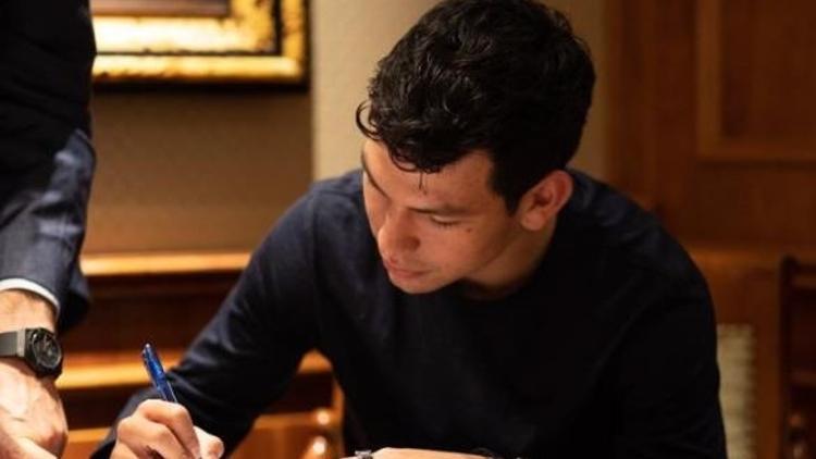 Napoli, Hirving Lozano'yu transfer etti