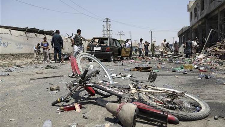 Afganistan'da hava saldırısı: 12 ölü