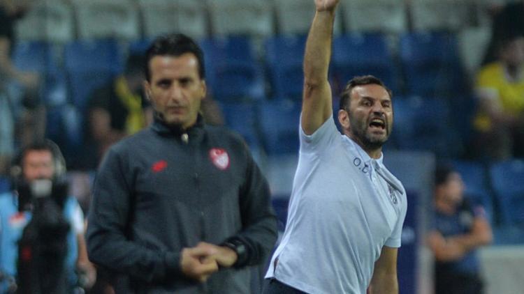 Okan Buruk: "Suat Arslanboğa maç boyunca bizi taciz etti"