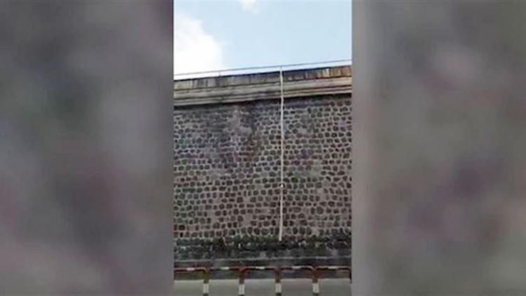 Mafya üyelerinin kaldığı cezaevinden 100 yıl sonra ilk firar