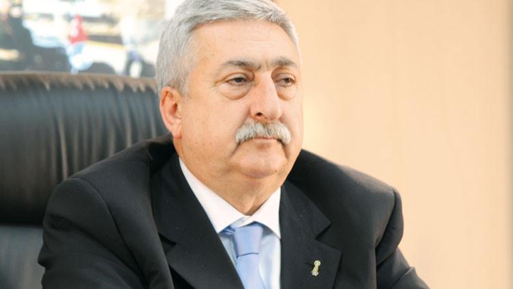 Palandöken: Okul alışverişi esnafı canlandıracak