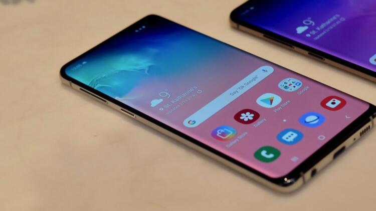 Android 10 yüklü Samsung Galaxy S10 Plus ilk kez görüntülendi - Teknoloji  Haberleri
