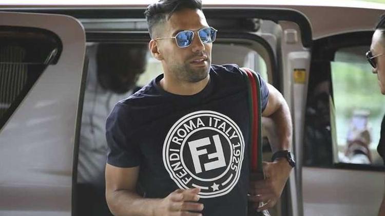 Falcao 16:00'da İstanbul'a geliyor! | Transfer haberleri...