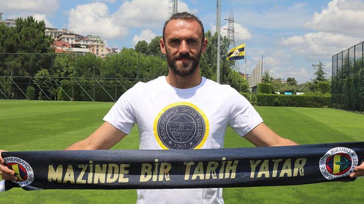 Vedat Muriqi'ye milli davet