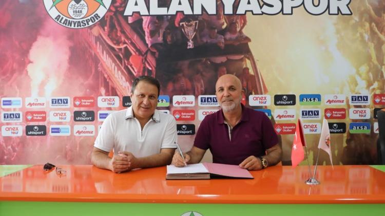 Alanyaspor'da sponsorluk anlaşması