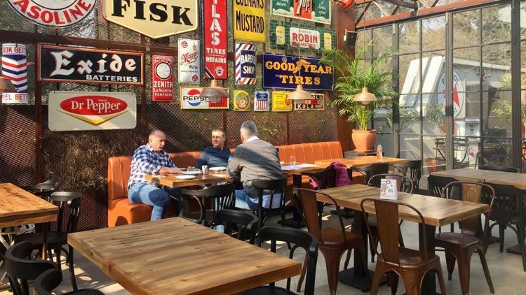 İzmir’in klasikleri ve yeni yıldızları