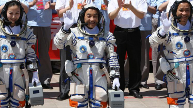 'Çinli çocuklar astronot, Amerikalı ve İngiliz çocuklar YouTuber olmak istiyor'