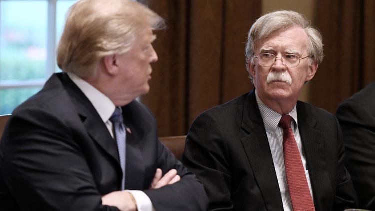 Son dakika... Trump duyurdu: John Bolton görevden alındı