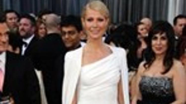 Geceye Gwyneth damga vurdu!