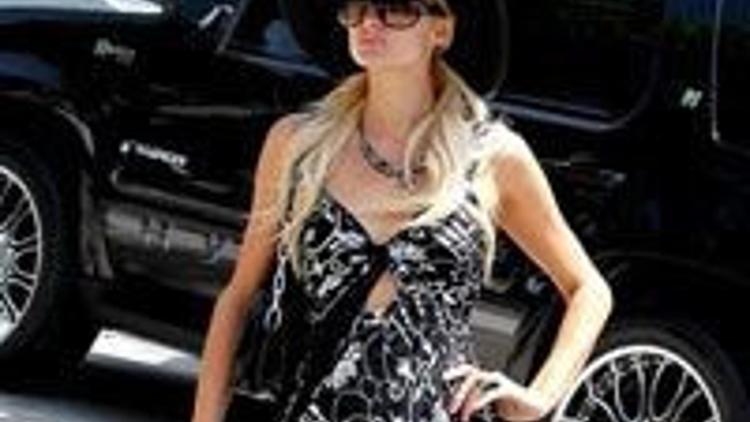 Zengin, güzel ve sosyetik: Paris Hilton