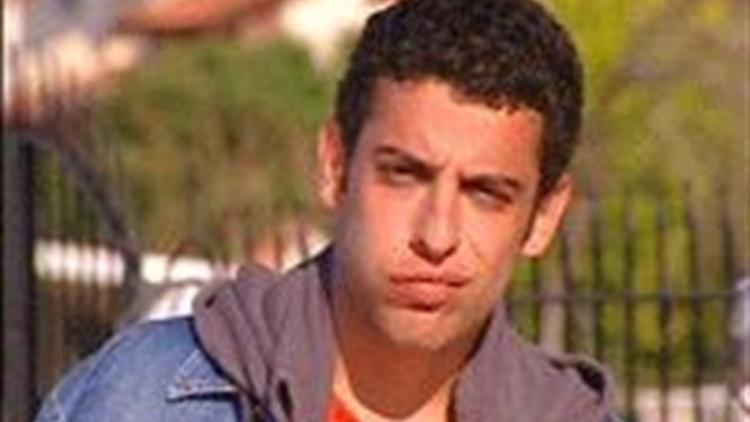 'Kavak Yelleri'nde Aslı kimi tercih edecek?